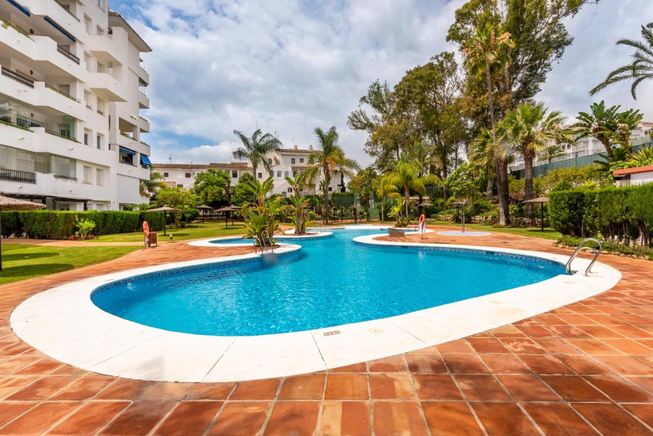 Livescape Medina Garden Марбеля Екстериор снимка